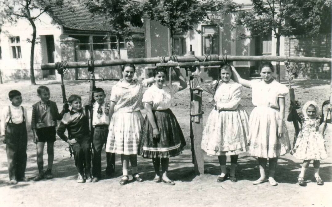 Обичаји везани за Беле покладе