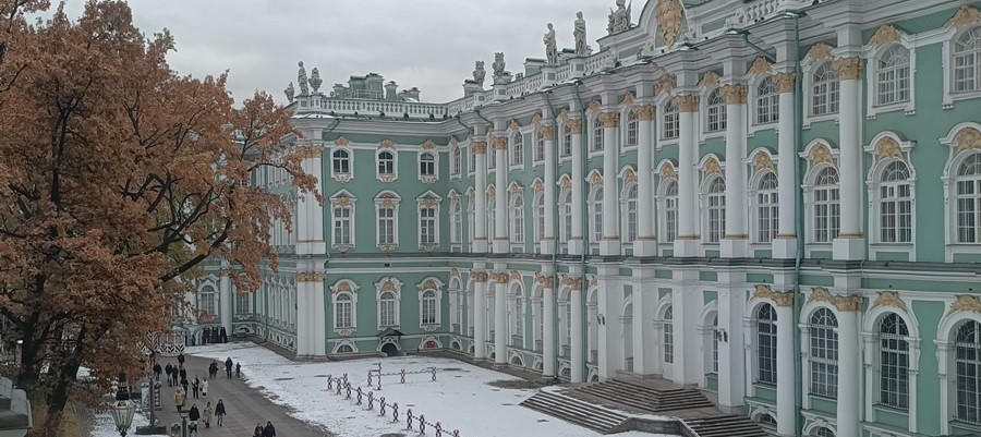 Предавање „Restoration of ceramics, porcelain and glass at the State Hermitage museum“
