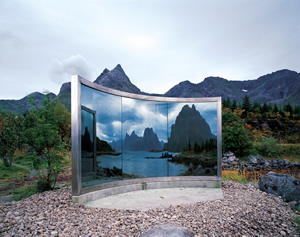 Изложба фотографија „Скулптурални предео Нордланда“